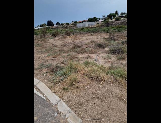 2 BEDROOM HOUSE FOR SALE IN ST HELENA VIEWS